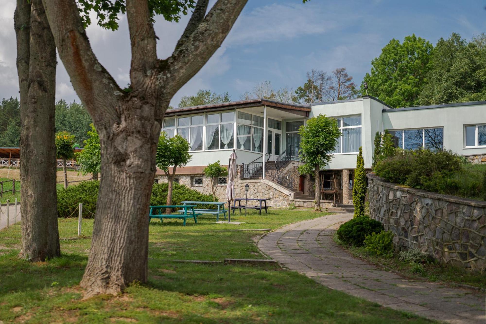 Osrodek Wypoczynkowy Lesne Ustronie Hostel Witnica Exterior photo